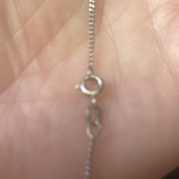 Vintage sterling silver pendant with sterling silver chain in perfect condition. - Picture 5 of 7